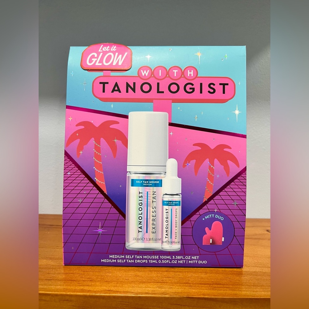 TANOLOGIST NIB Gift Set Medium Self Tan Mouse & Drops + Mitt Duo BRAND NEW